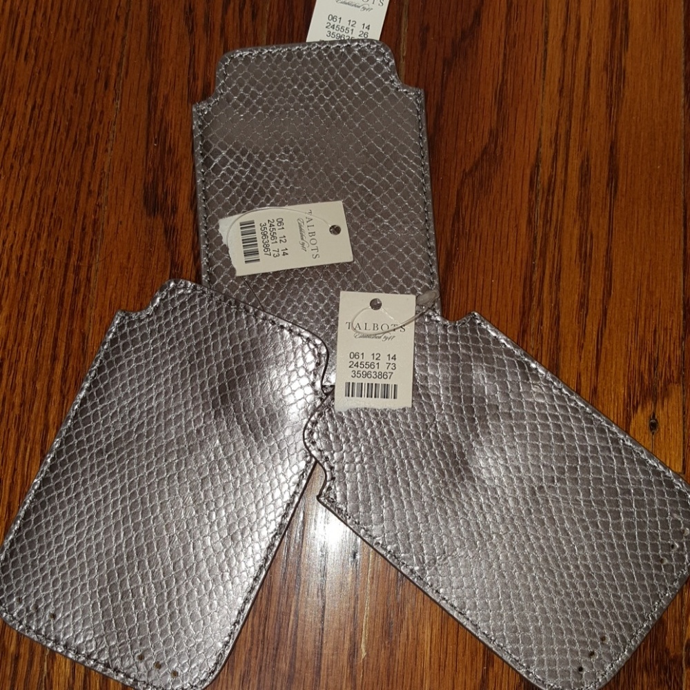 Talbots NWT  Pewter Metallic Leather Card Case